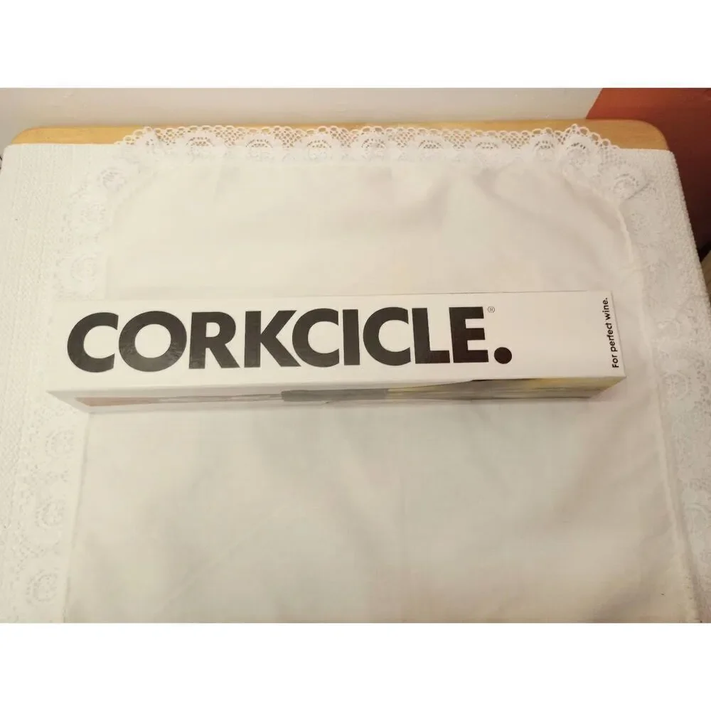 NWB Corkcicle wine chiller, ice .wine bottle cork, accessory